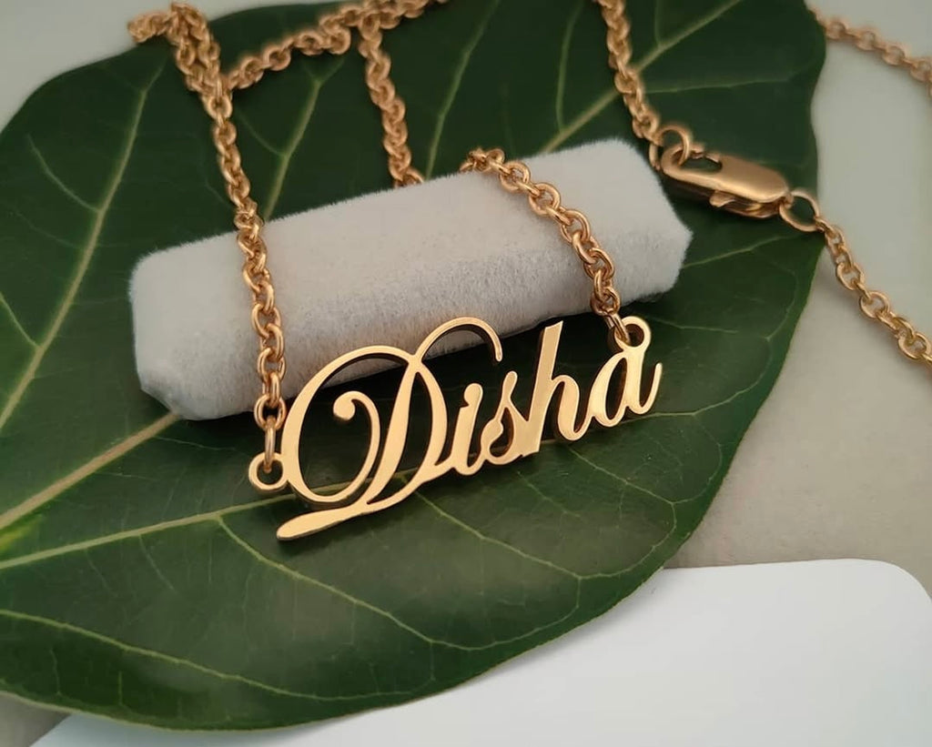 Custom Name Crown Necklace – Gold Finish