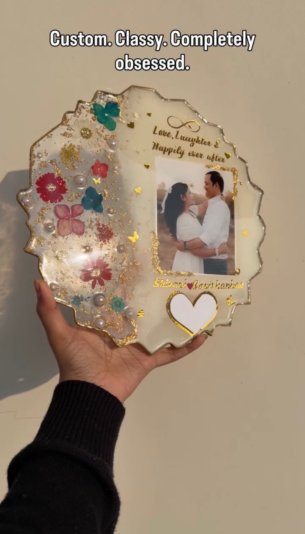 Personalized Resin Couple Photo Frame with Name & Gold Foil – Custom Anniversary / Wedding Gift
