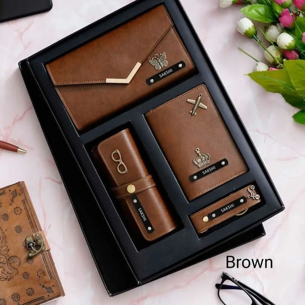 Personalized Clutch Hamper for Women – 4 Items Gift Box