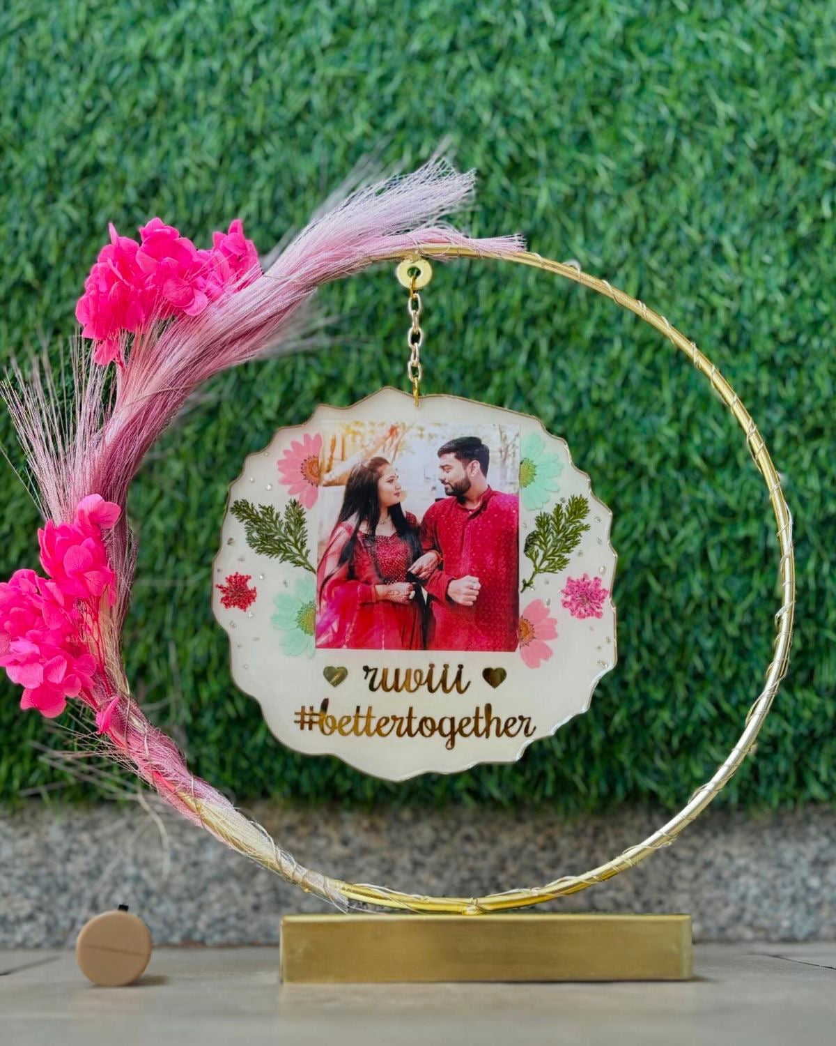 Personalized Resin Hoop Photo Frame