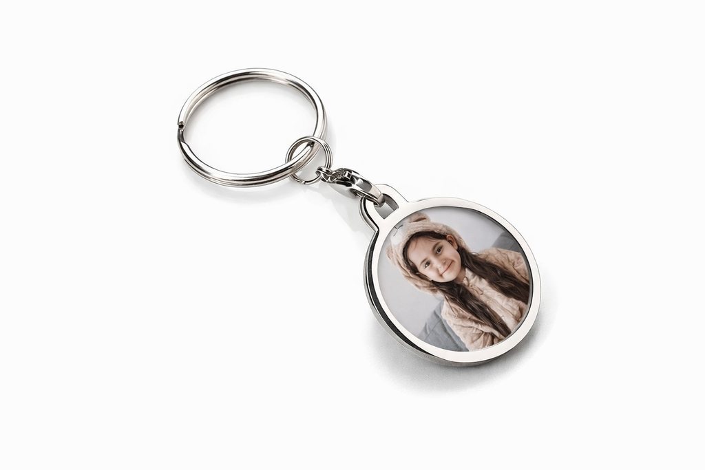 Customized Photo Keychain – Personalised Memory Keychain