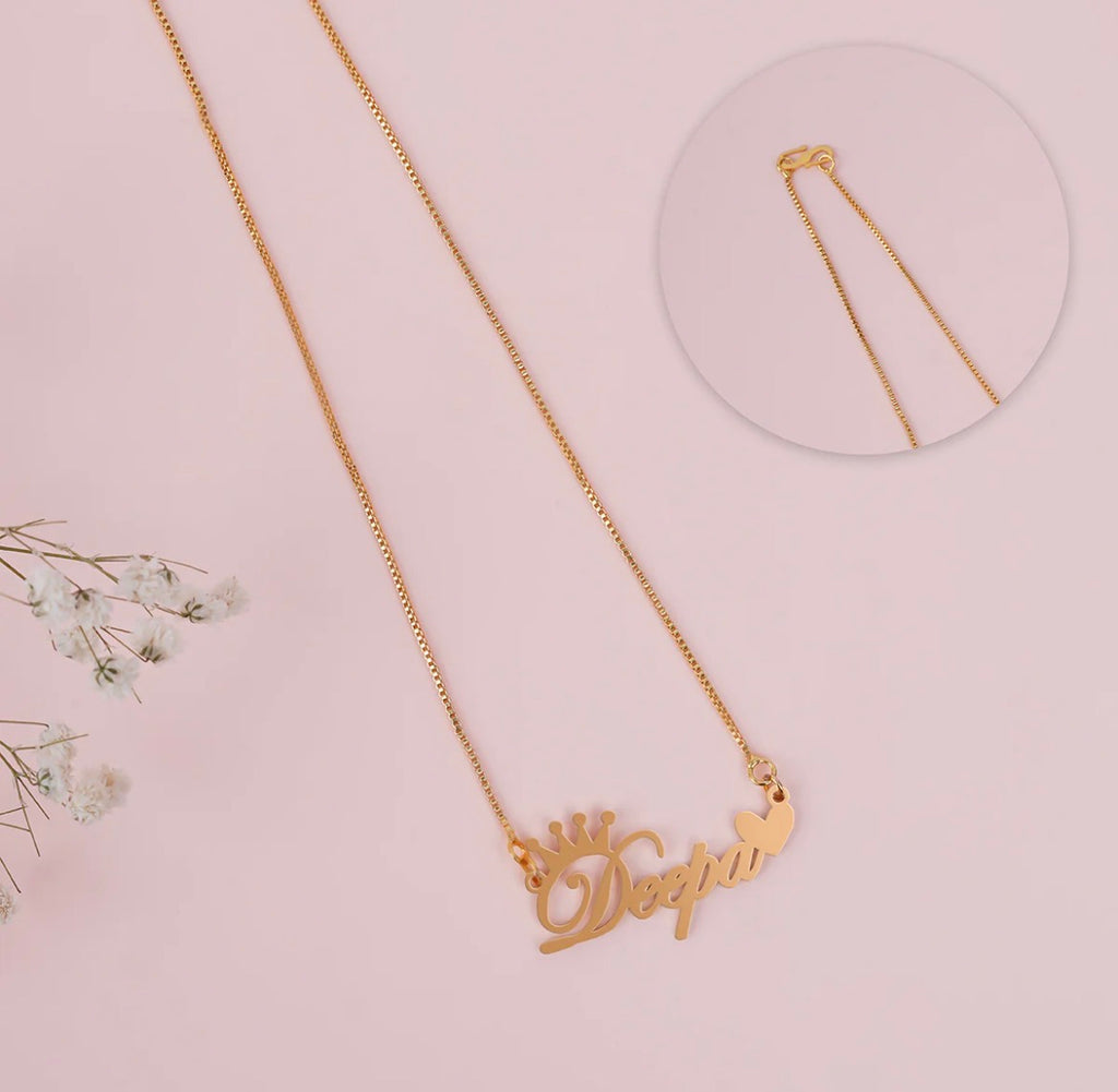 Custom Name Crown Necklace – Gold Finish