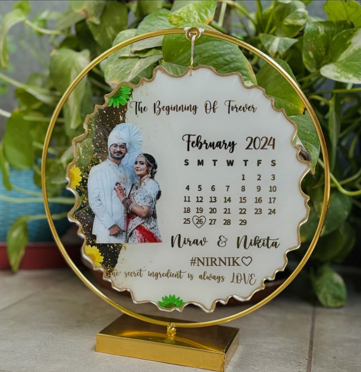 Personalized Resin Hoop Photo Frame