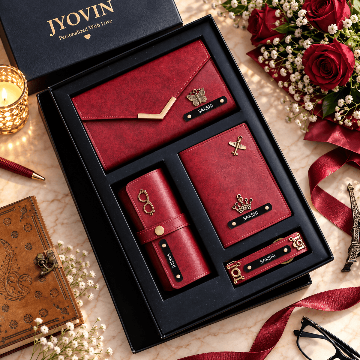 Personalized Clutch Hamper for Women – 4 Items Gift Box