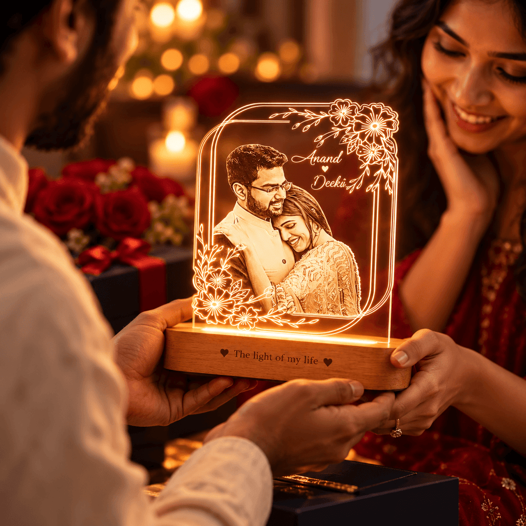 Personalized LED Photo Lamp with Custom Photo & Names | JYOVIN