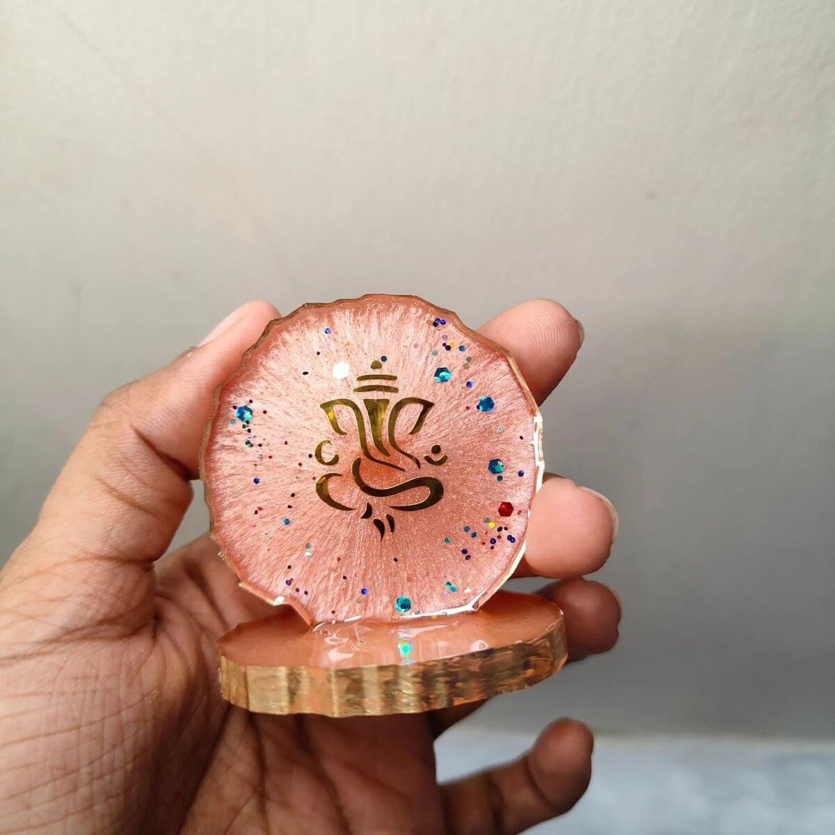 Custom Resin Photo Stand – Personalized Handmade Decor