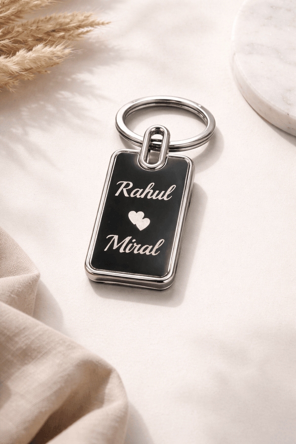 Personalized Couple Name Keychain – Custom Engraved Love Keyring Gift