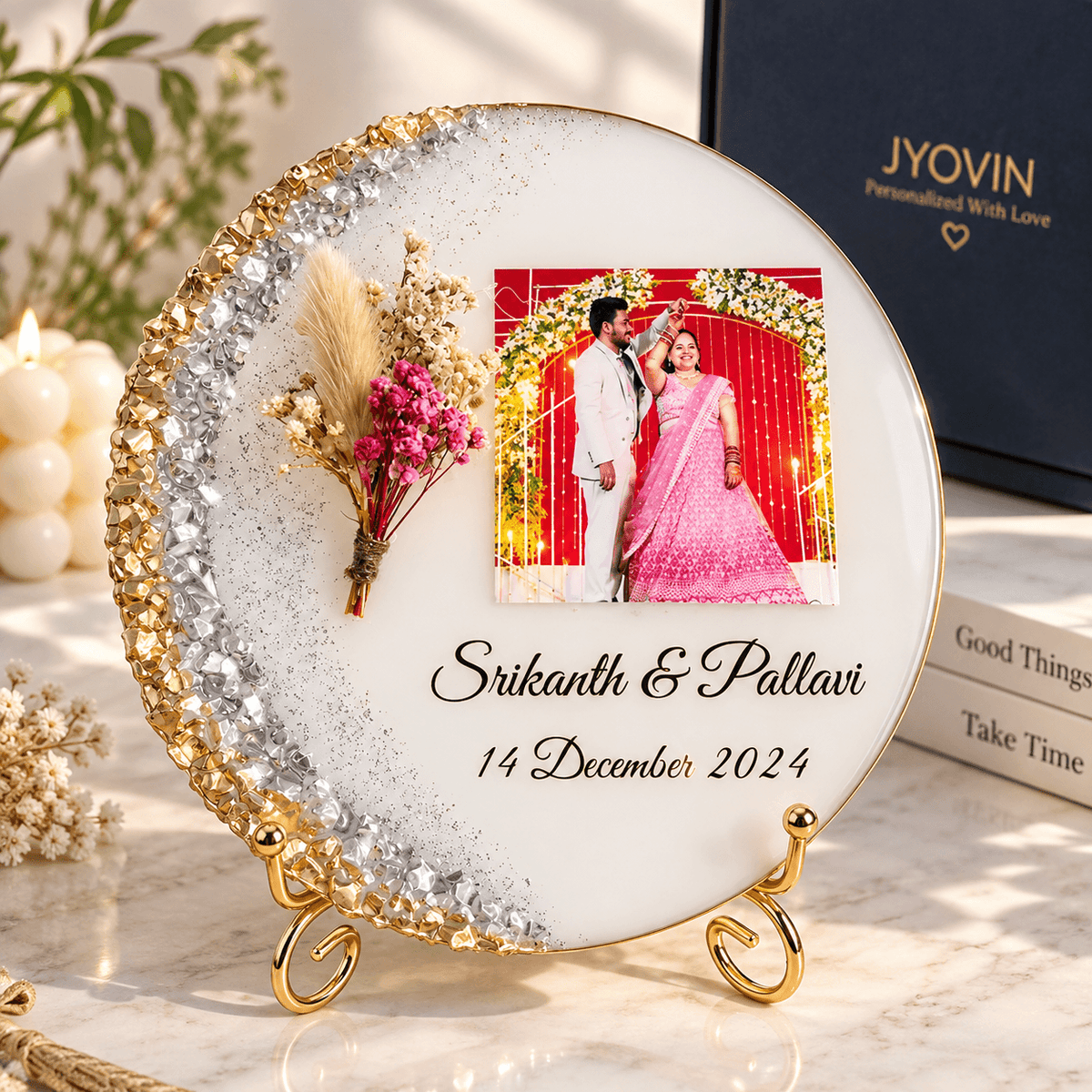 Personalized Resin Photo Frame with Dried Flowers & Custom Name