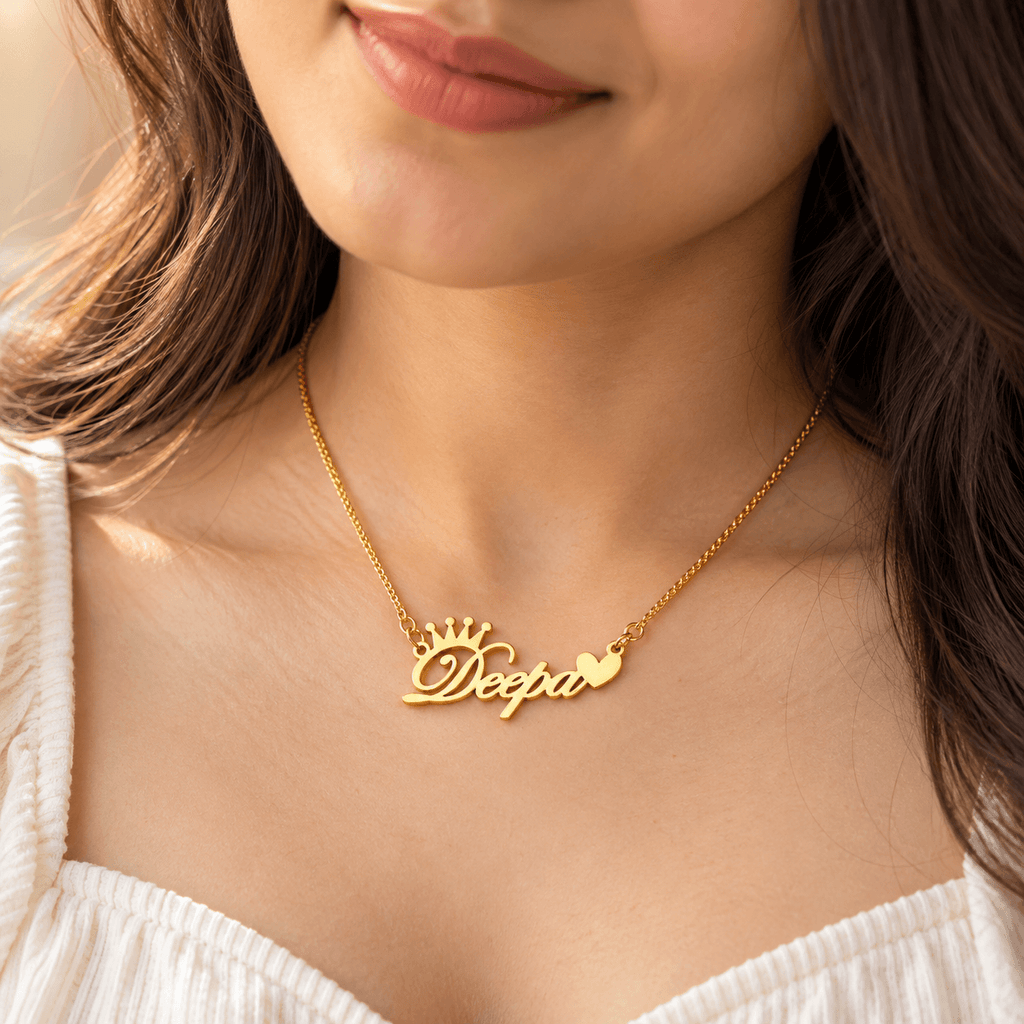 Custom Name Crown Necklace – Gold Finish
