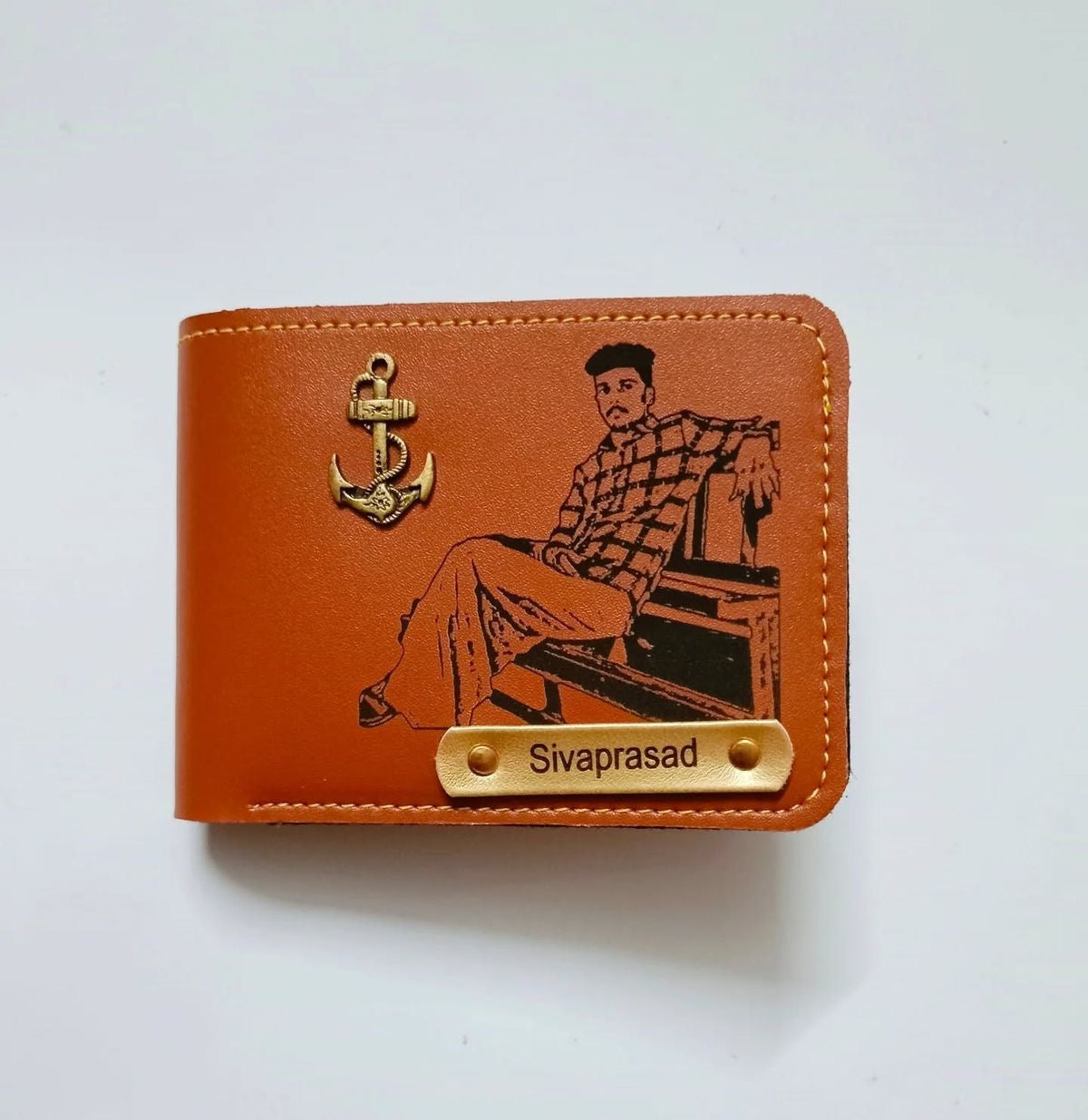Personalized Engraved Leather Wallet with Name Plate – Custom Photo Illustration